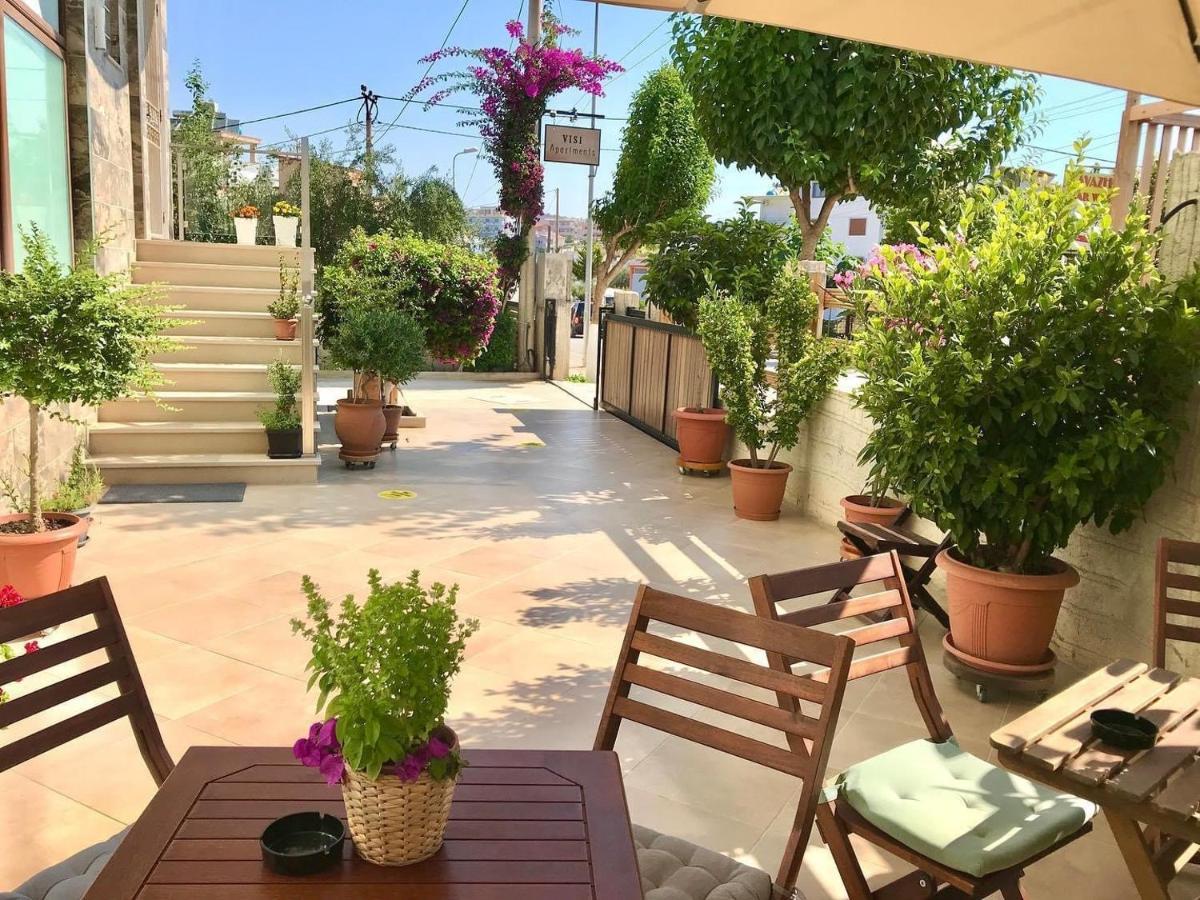 Visi Apartments Ksamil Extérieur photo
