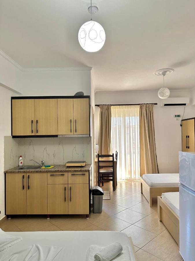 Visi Apartments Ksamil Extérieur photo