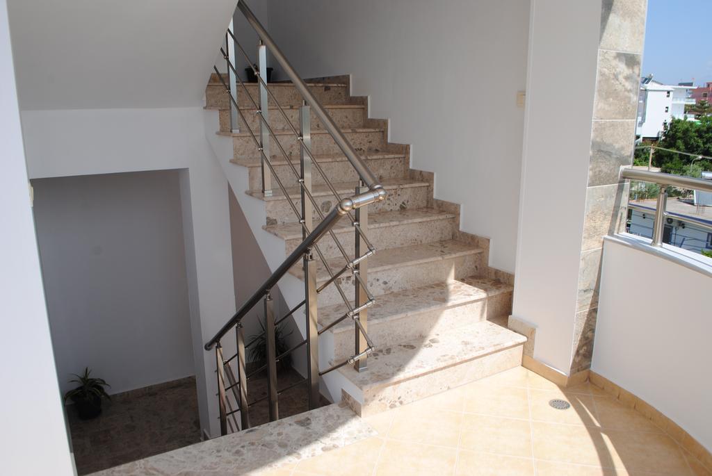 Visi Apartments Ksamil Extérieur photo